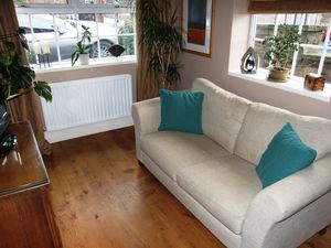 Sitting Room - click for photo gallery